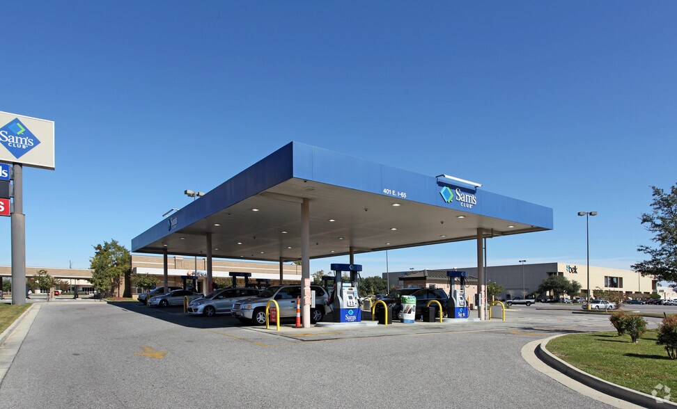 More Photos Of 3250 Airport Blvd, Mobile Unknown For Lease