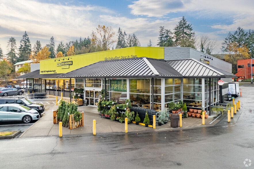 Primary Photo Of , Portland General Retail For Sale