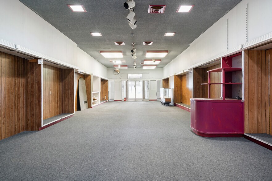 More Photos Of 2640-2650 Mission St, San Francisco Storefront For Lease