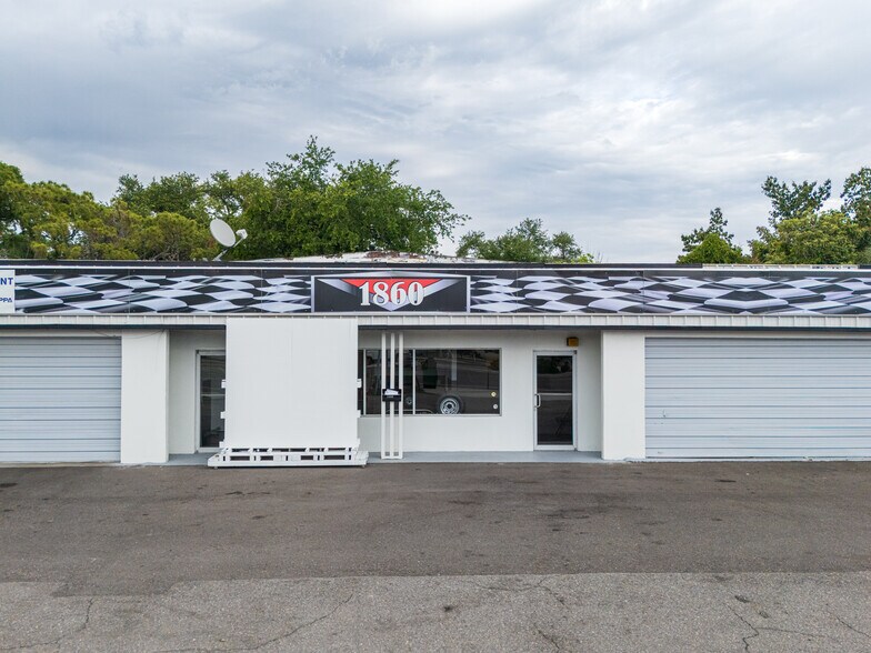 More Photos Of 1860 N Washington Blvd, Sarasota Auto Dealership For Sale