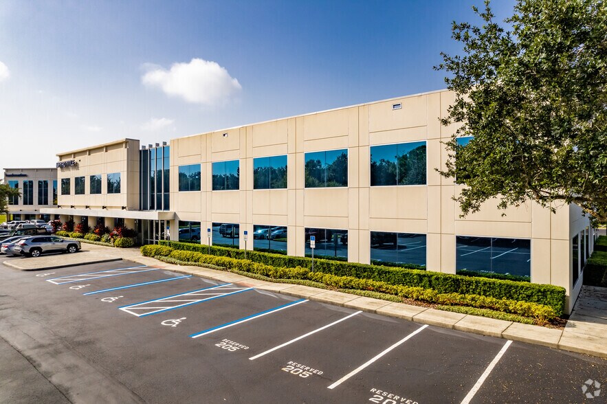 More Photos Of 6200 Metrowest Blvd, Orlando Office For Sale