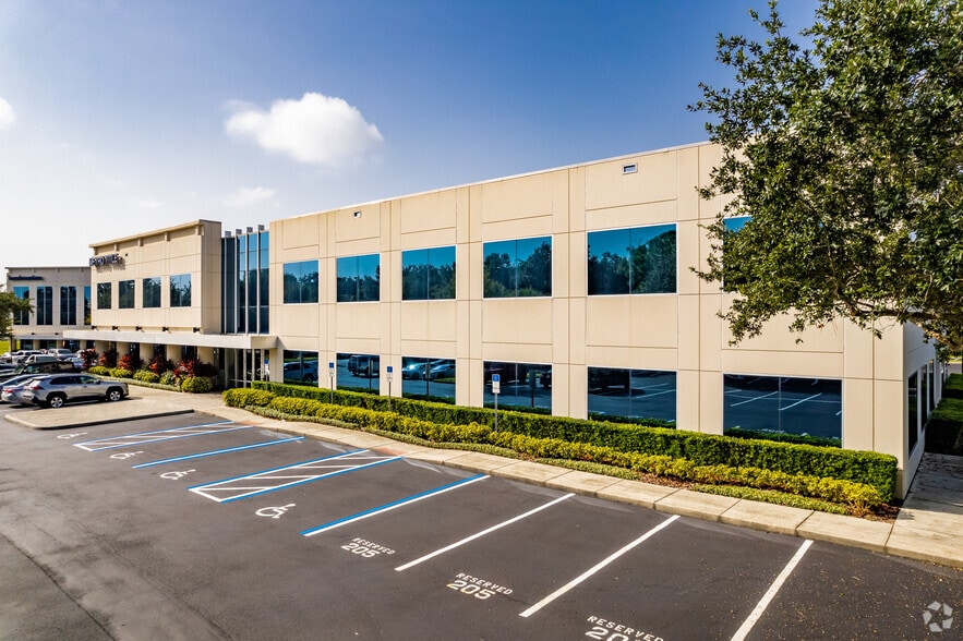 More Photos Of 6200 Metrowest Blvd, Orlando Office For Lease