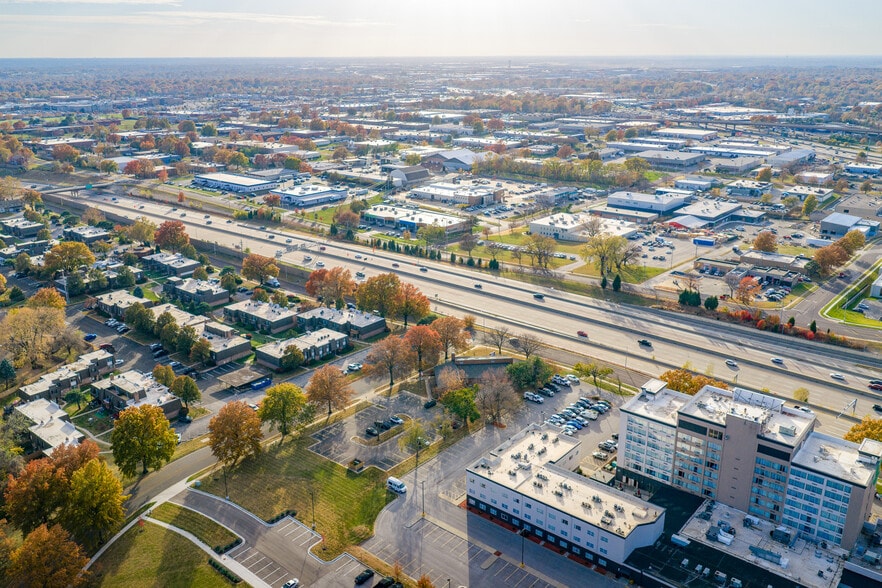 More Photos Of 8880 Ballentine St, Overland Park Office For Sale