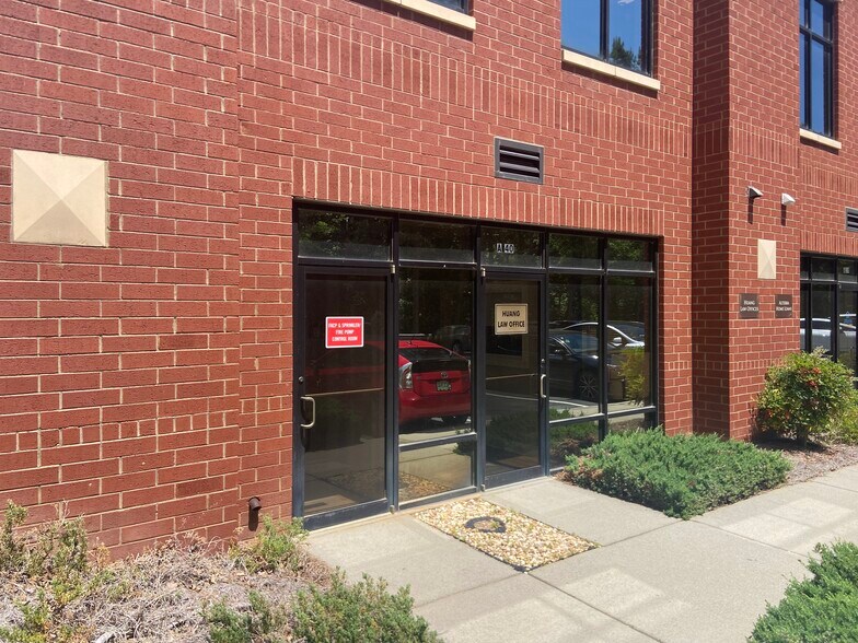 More Photos Of 2700 N Berkeley Lake Rd, Duluth Office For Sale