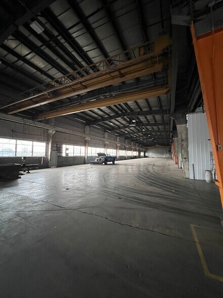 More Photos Of 2316 Jefferson St, Anderson Warehouse For Lease