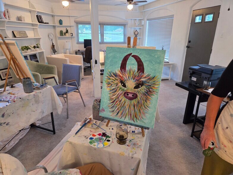 More Photos Of 491 Allens Creek Rd, Waynesville Coworking Space