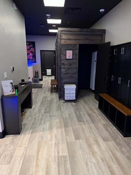 More Photos Of 8278 W Lake Pleasant Pky, Peoria Freestanding For Lease
