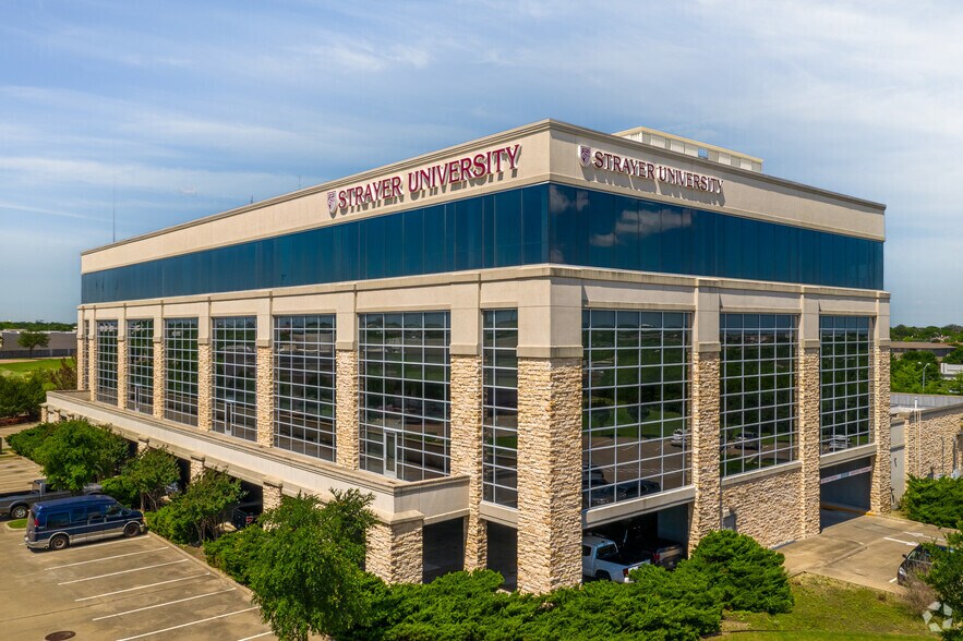 More Photos Of 610 Uptown Blvd, Cedar Hill Office For Sale