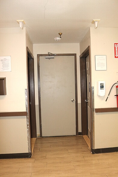 More Photos Of 202 W 3rd St, Hale Center Skilled Nursing Facility For Sale