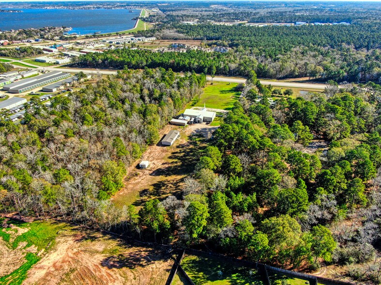 More Photos Of 464 McCaleb, Montgomery Specialty For Sale