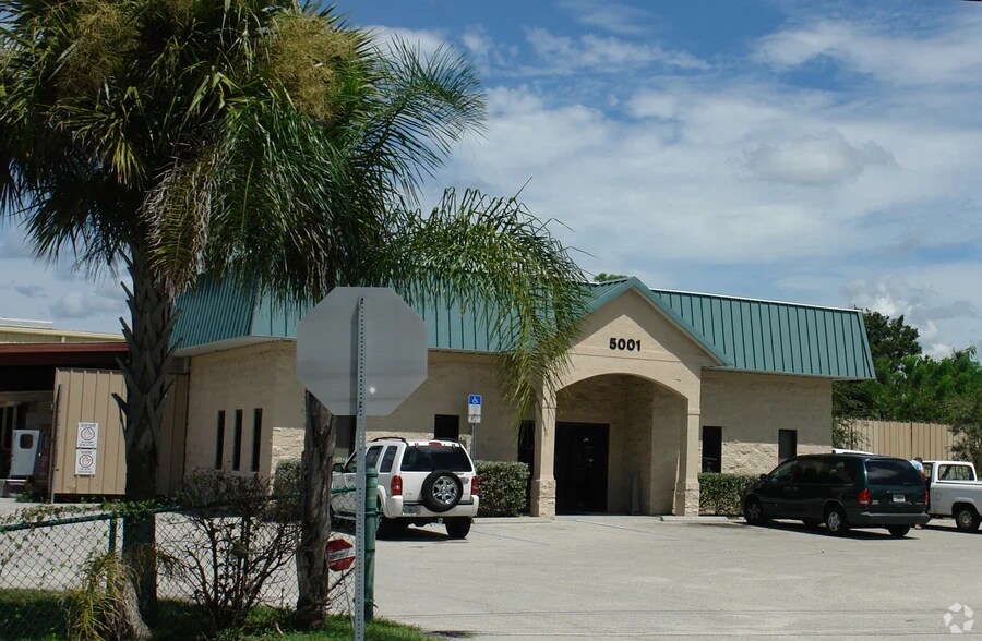 More Photos Of 5001 Dr Martin Luther King Blvd, Fort Myers Land For Lease