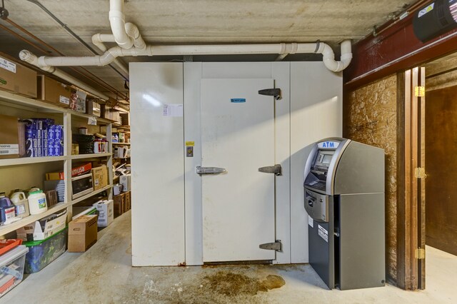 More Photos Of 643 S Dixie Hwy, Beecher Freestanding For Sale