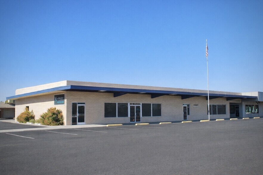 More Photos Of 13640 S Sunland Gin Rd, Arizona City Storefront Retail Office For Sale