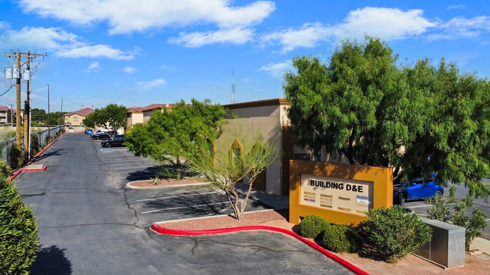 More Photos Of 11601 Pellicano Dr, El Paso Unknown For Lease