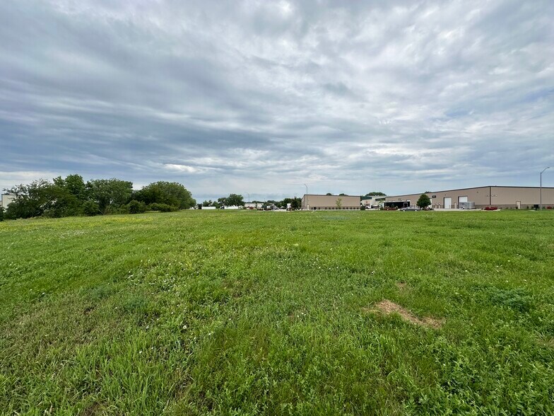 More Photos Of 2301 Judson St, Lincoln Land For Sale