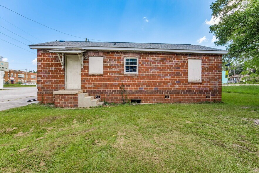 More Photos Of 900 W Cervantes St, Pensacola Religious Facility For Sale