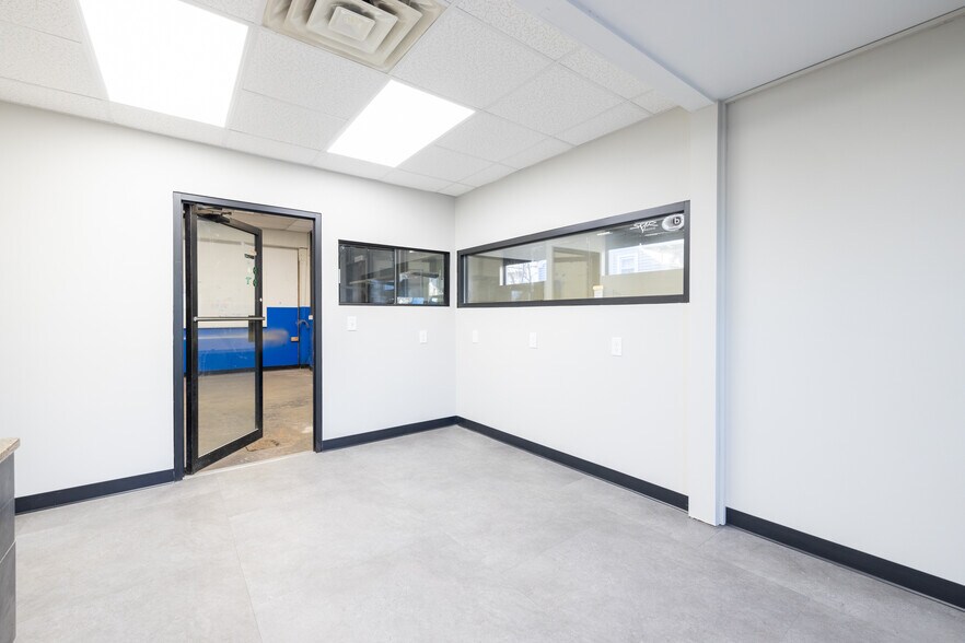 More Photos Of 159 Park St, Bristol Office For Sale