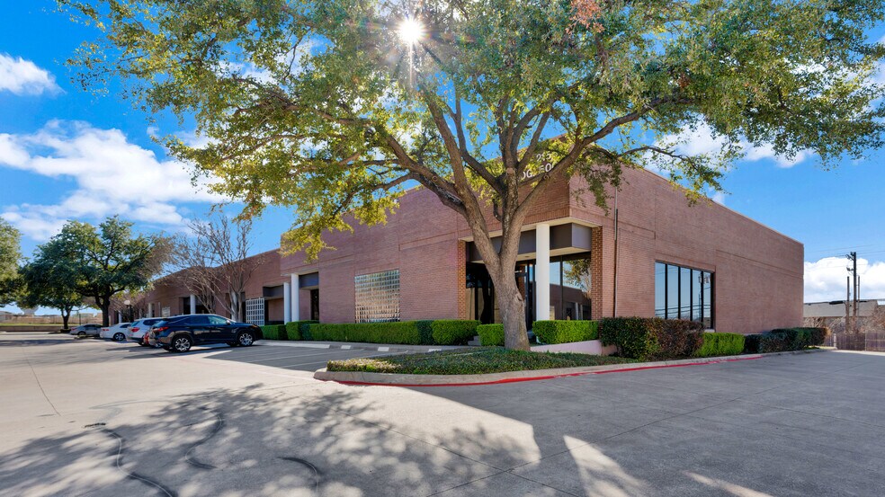 More Photos Of 2155 Chenault Dr, Carrollton Unknown For Lease