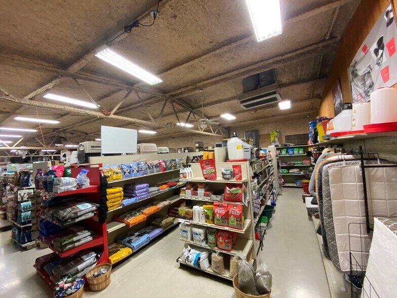 More Photos Of 7642 Beth Bath Pike, Bath Freestanding For Sale