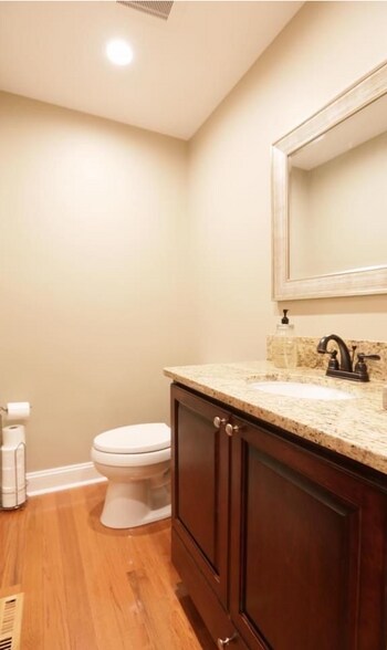 More Photos Of 400 Southlake Blvd, Richmond Office For Lease