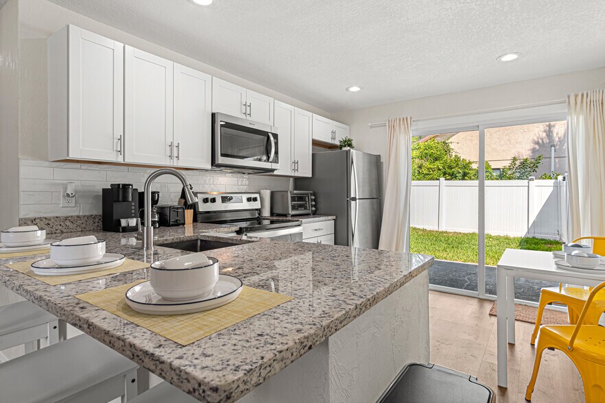 More Photos Of 5070 Orange Blvd, Port Orange Specialty For Sale