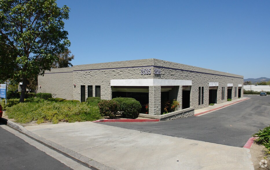 More Photos Of 2515 Pioneer Ave, Vista Unknown For Lease