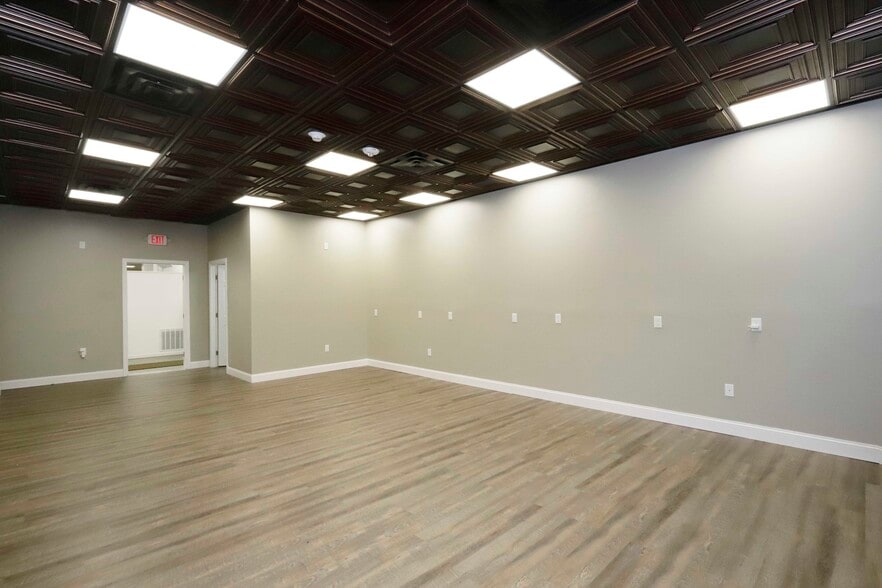 More Photos Of 489 Ashley Blvd, New Bedford Freestanding For Sale