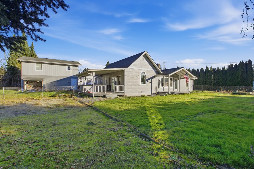 Primary Photo Of 10709 Woodland Ave E, Puyallup Specialty For Sale