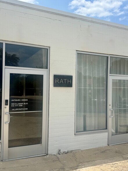 More Photos Of 900-904 Lamar Blvd N, Austin Unknown For Lease
