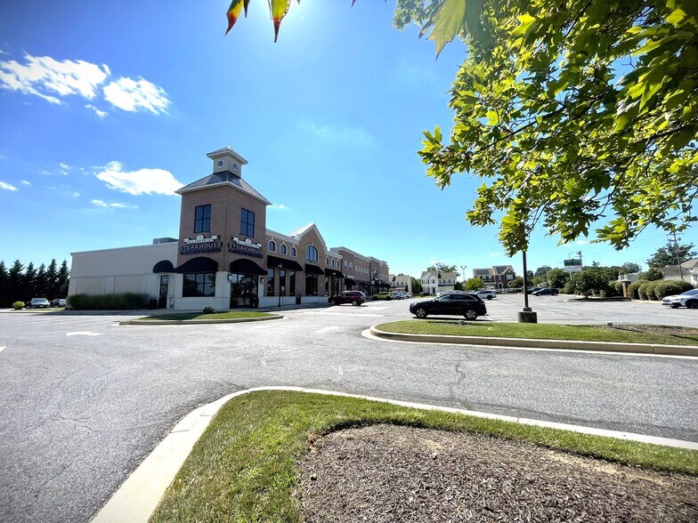 More Photos Of 3613-3615 E Joppa Rd, Baltimore Freestanding For Sale