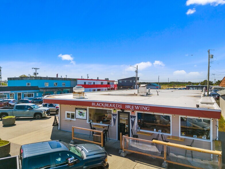 More Photos Of 2401 Westhaven Dr, Westport Flex For Sale