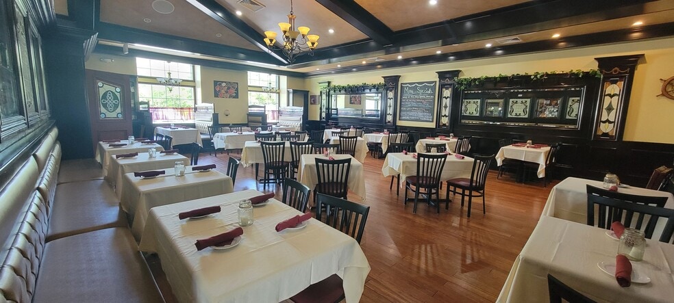 More Photos Of 2578 Route 55, Poughquag Restaurant For Sale