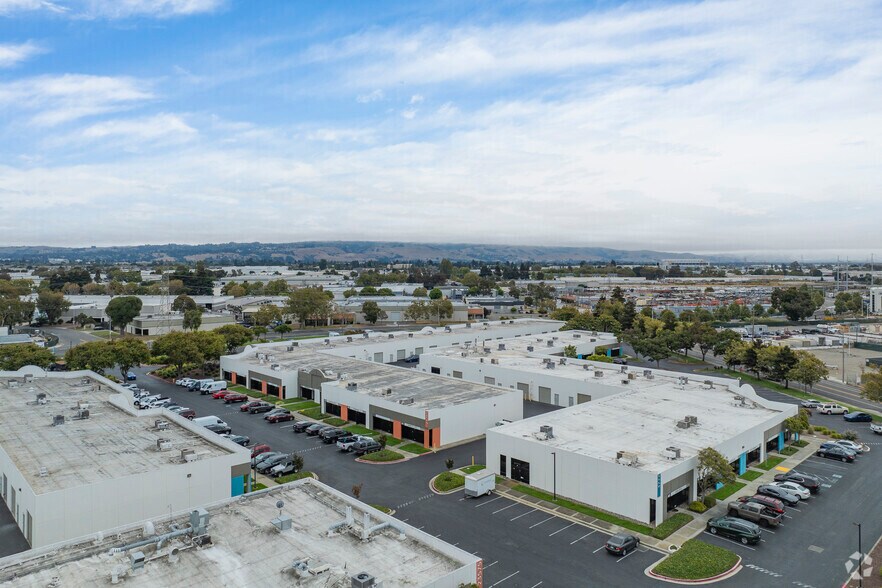 More Photos Of 23785 Cabot Blvd, Hayward Unknown For Lease