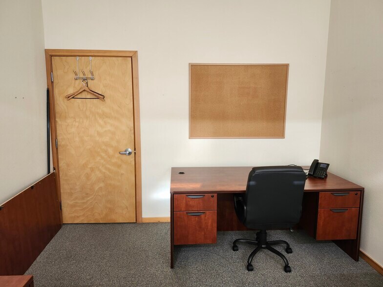 More Photos Of 600-612 S 227th St, Des Moines Apartments For Lease