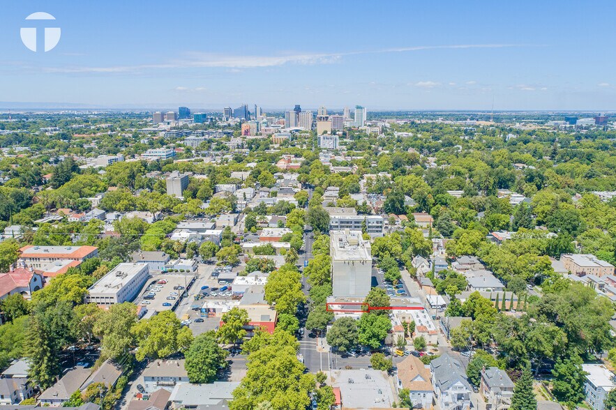 More Photos Of 2525 J St, Sacramento Storefront Retail Residential For Sale