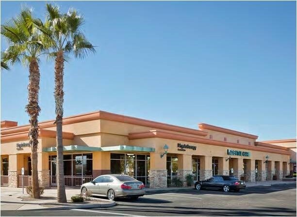 More Photos Of 1090 S Gilbert Rd, Gilbert Storefront Retail Office For Lease