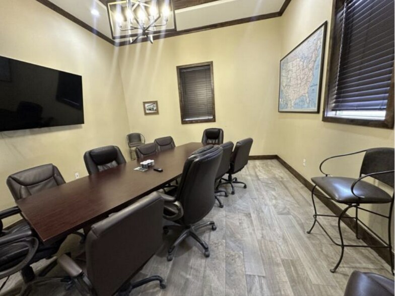 More Photos Of 2651 Highway 44, Robstown Service For Sale