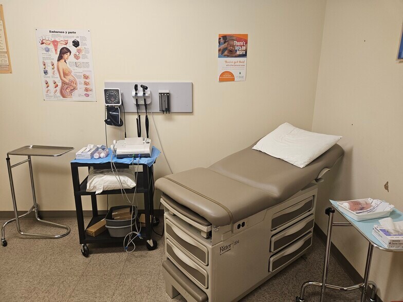 More Photos Of 10690 Del Mar Pky, Aurora Unknown For Lease