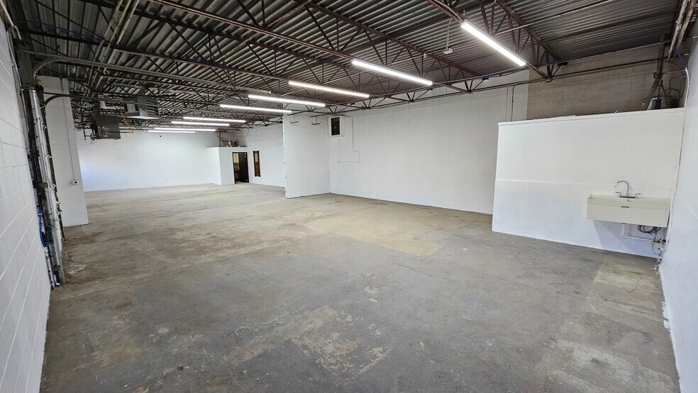 More Photos Of 7000 E 58th Ave, Commerce City Warehouse For Lease