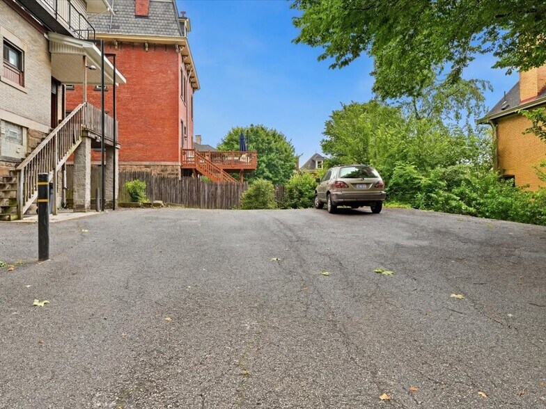 More Photos Of 215 S Braddock Ave, Pittsburgh Apartments For Sale