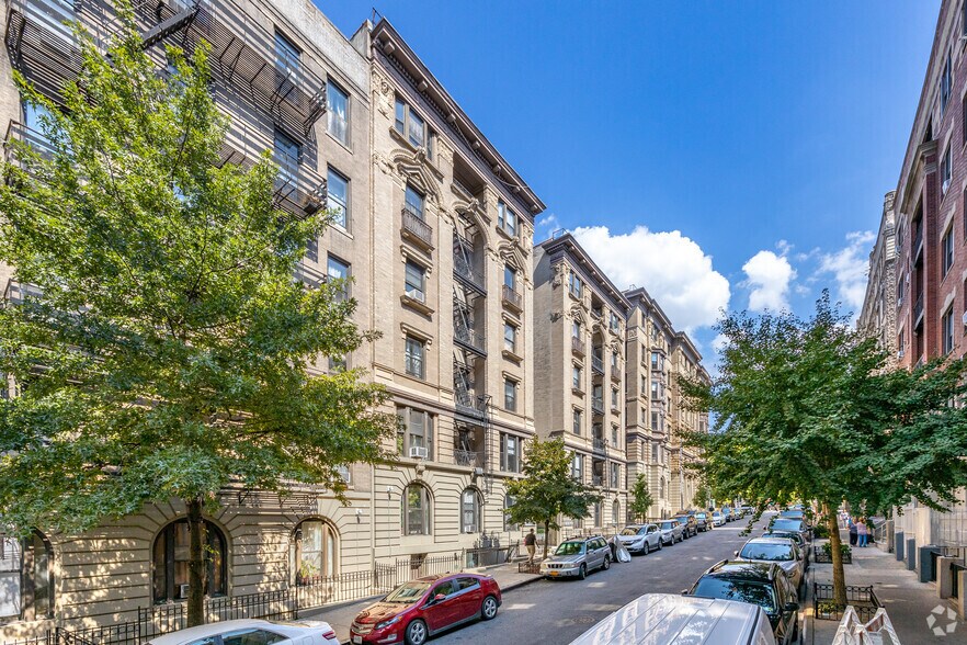 More Photos Of 605 W 137th St, New York Apartments For Lease