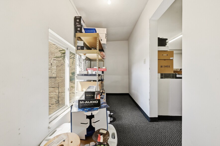 More Photos Of 628 California Ave, Pittsburgh Storefront Retail Residential For Sale