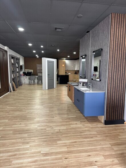 More Photos Of 5200 N Federal Hwy, Fort Lauderdale Unknown For Lease