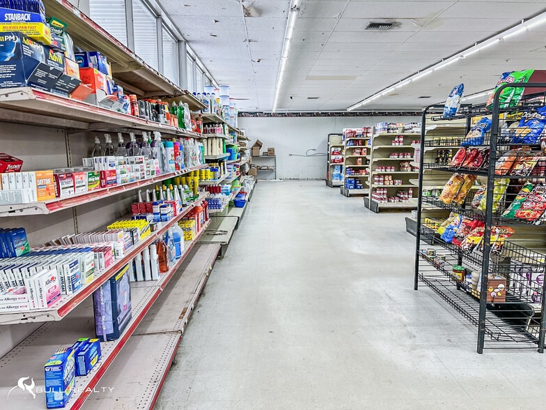 More Photos Of 104 Hancock St, Fort Gaines General Retail For Lease