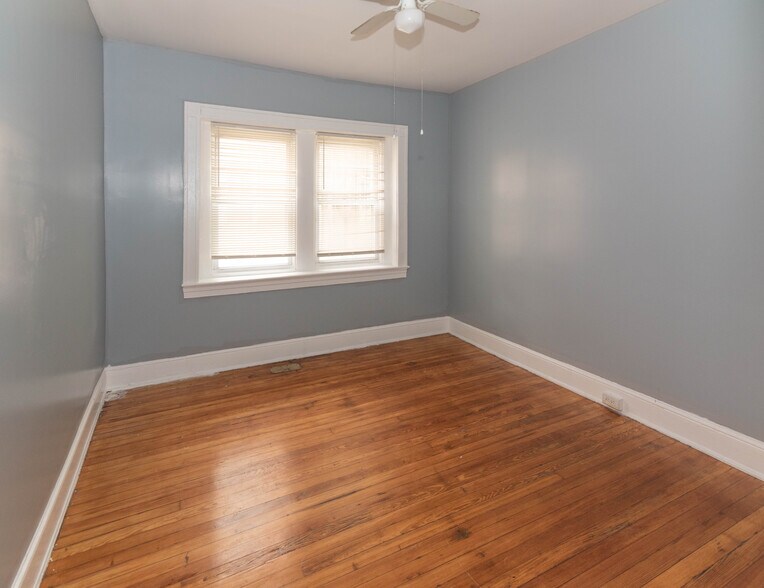 More Photos Of 3210-3212 Walbrook Ave, Baltimore Apartments For Sale