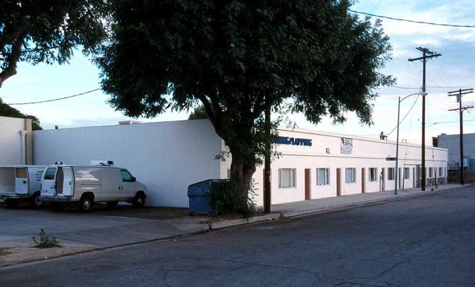 Primary Photo Of 7054-7104 Gerald Ave, Van Nuys Warehouse For Lease