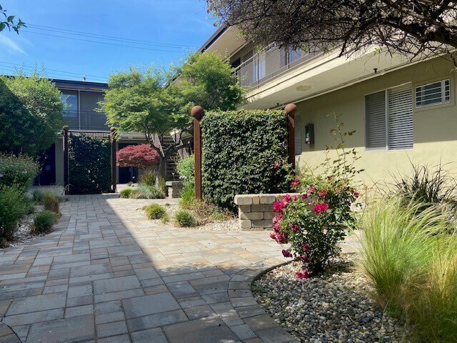 More Photos Of 1510 18th St, Sacramento Apartments For Sale