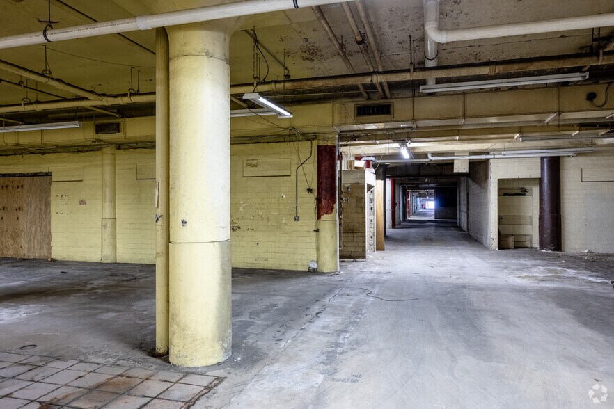 More Photos Of 1 Passaic St, Wood-Ridge Manufacturing For Lease