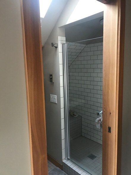 More Photos Of 18527 Beall Rd SW, Vashon Trailer Camper Park For Sale