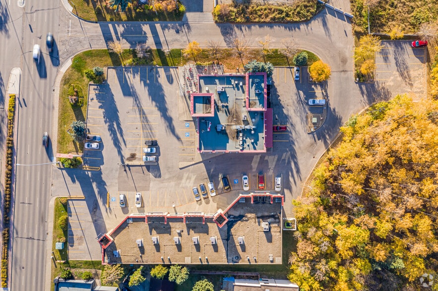 More Photos Of 200 St Albert Trl, St. Albert Storefront Retail Office For Lease